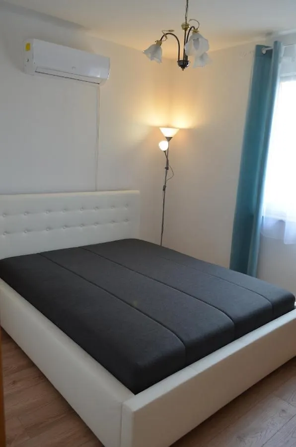 Gazlang Apartman Hajdúszoboszló Apartament