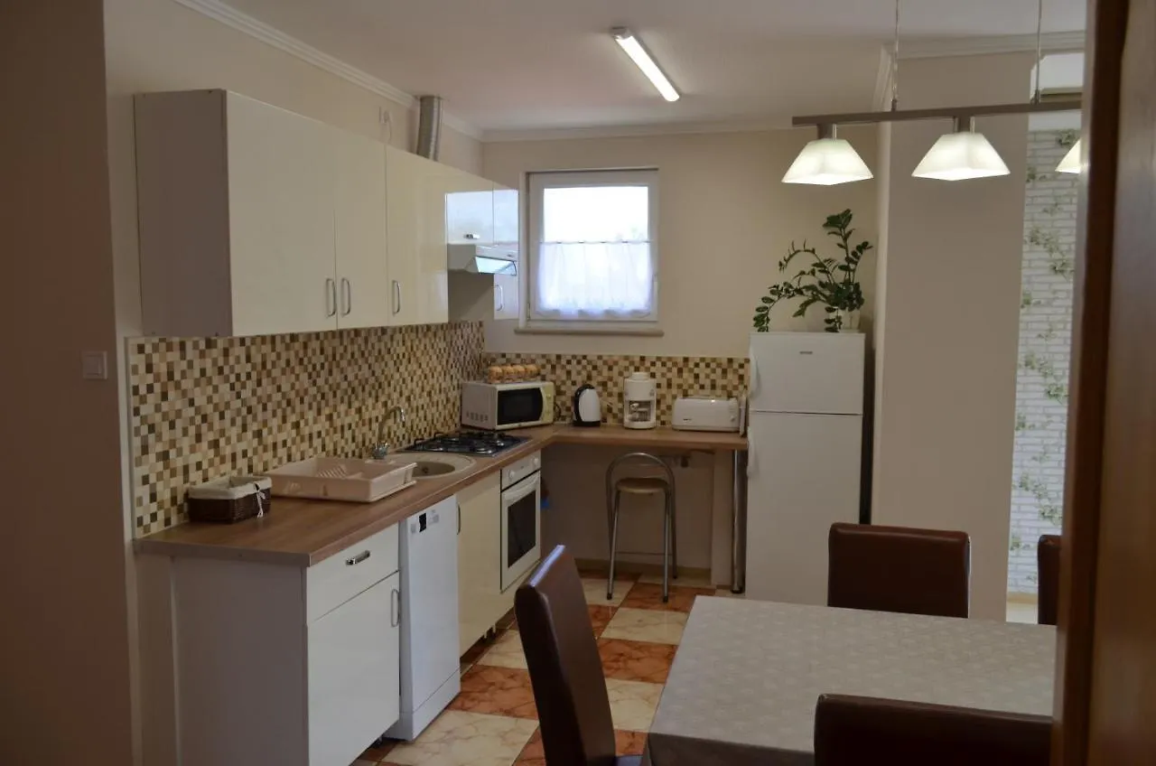 Gazlang Apartman Hajdúszoboszló 0*,
